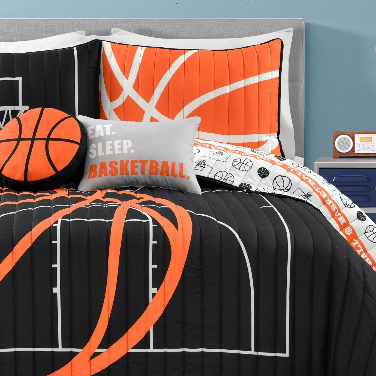 Basketball Game Reversible Quilt Set