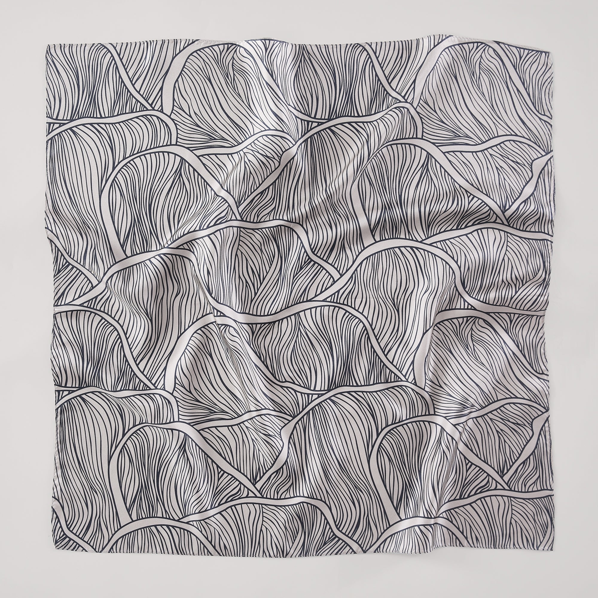 Navy/Neutral | 26" x 26"