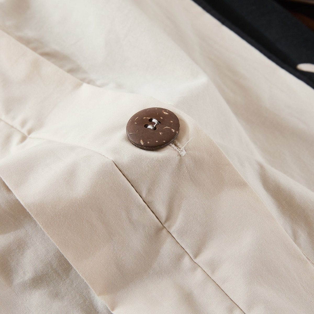 Brown/Neutral | King