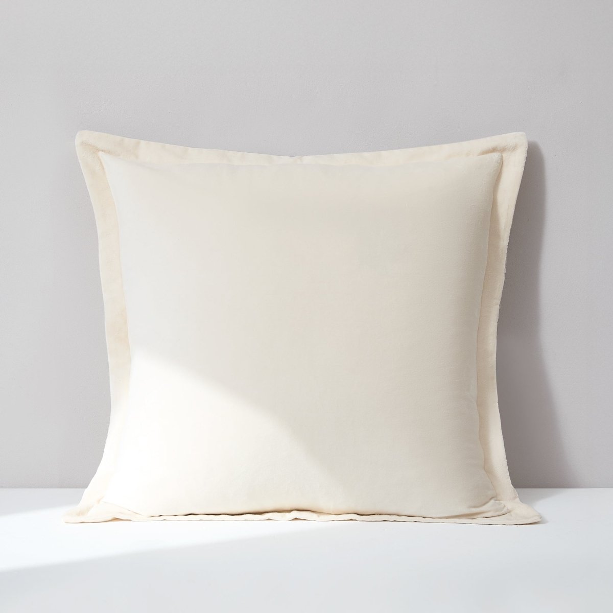 Cream | 26"H x 26"W + 1.5" Flange