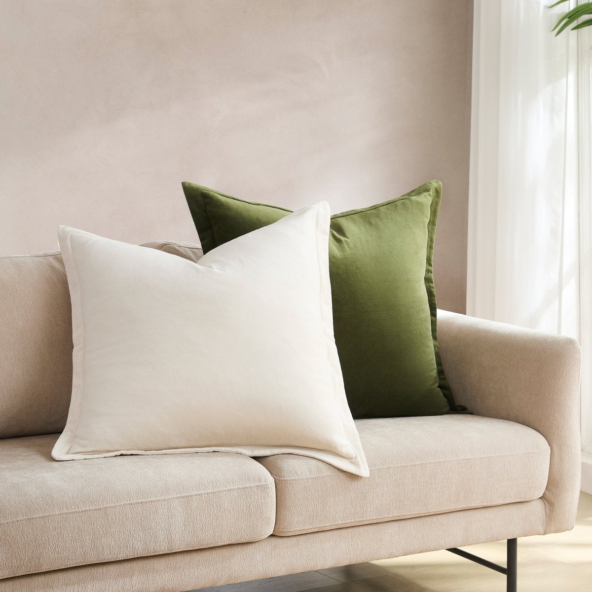 Green | 26"H x 26"W + 1.5" Flange