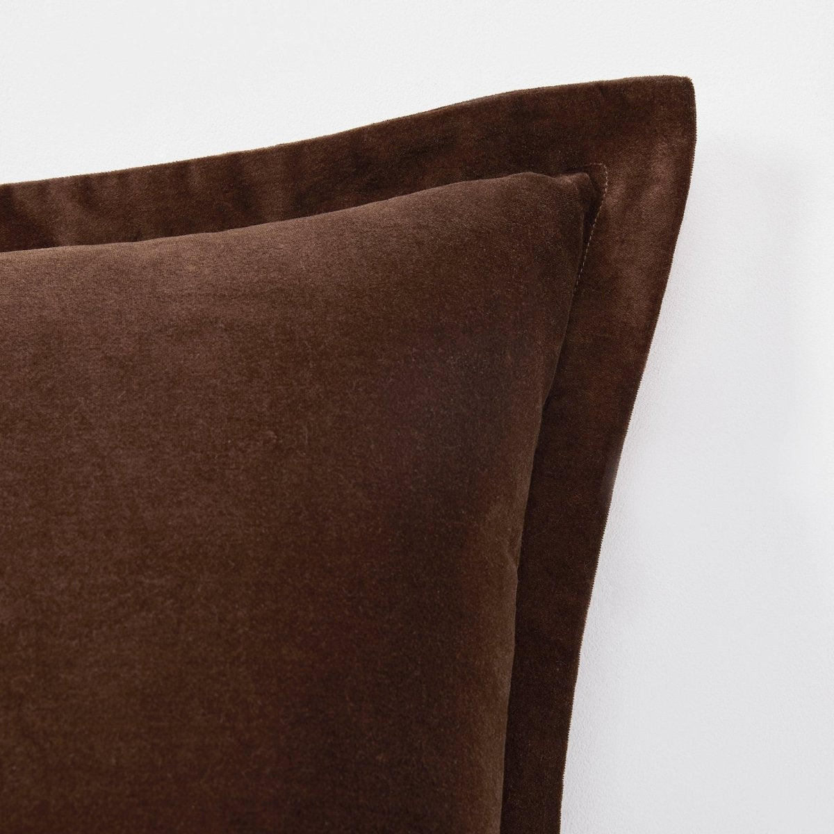 Brown | 26"H x 26"W + 1.5" Flange