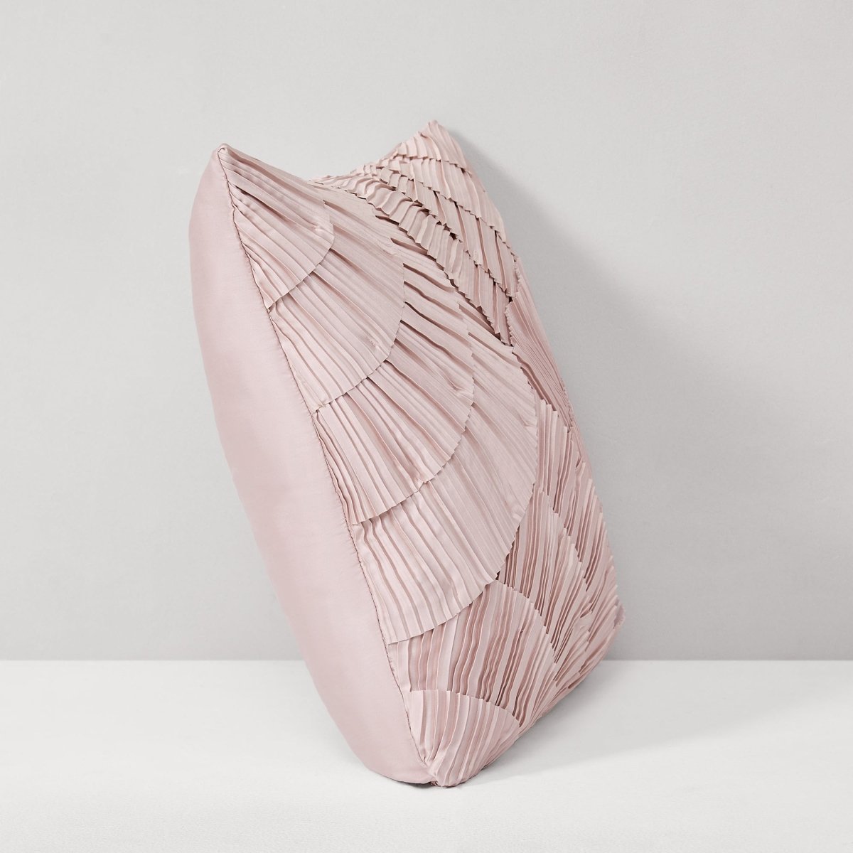 Dusty Pink | 20" x 20"