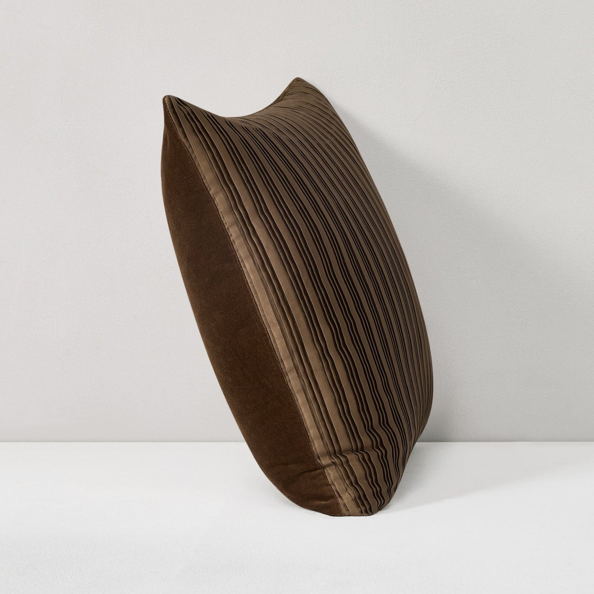 Brown | 18" W x 18" L