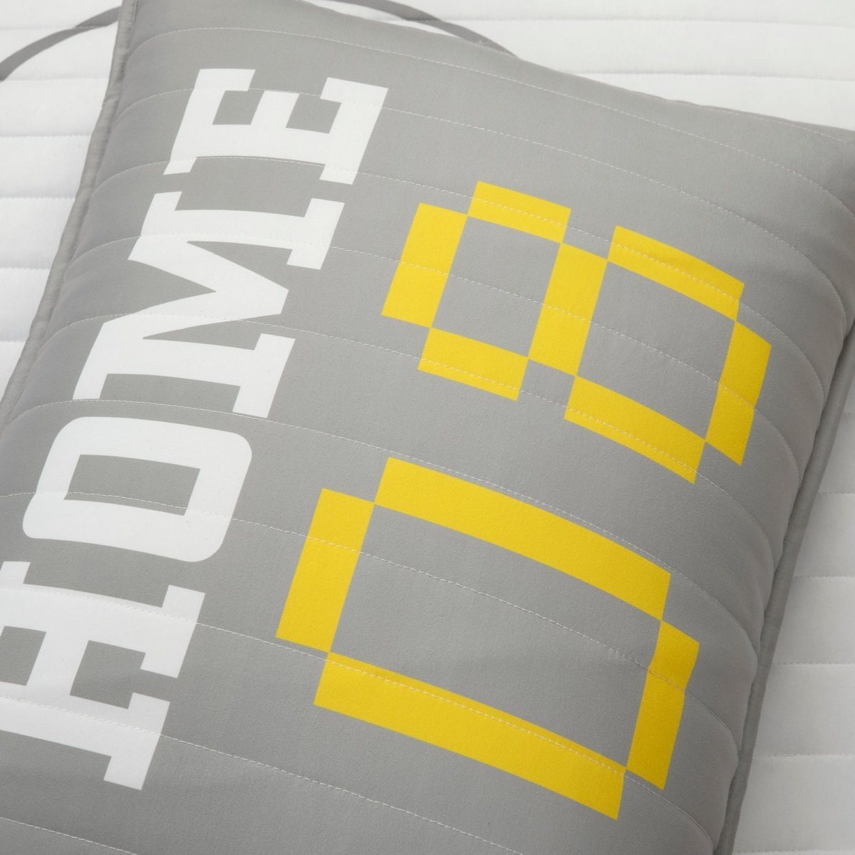 White/Navy | Full/Queen